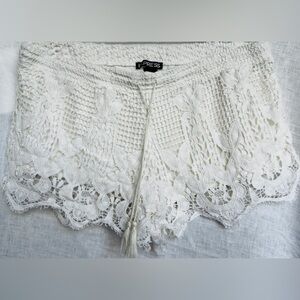 Express Small Crocheted Women’s Shorts